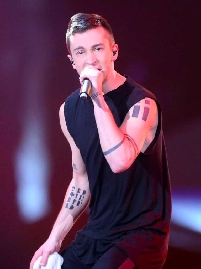 10+ Neck Tattoo Meanings Decoded