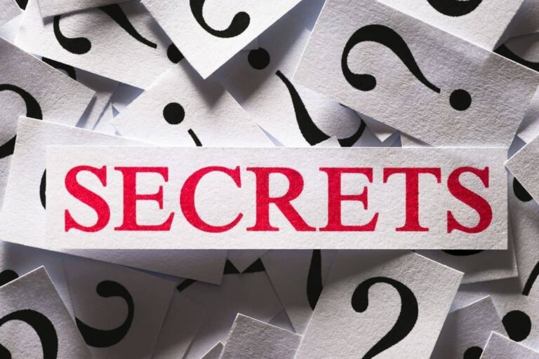 10+ Swinger Simone Secrets For Better Relationships