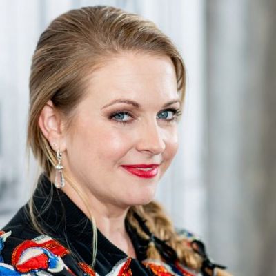 Age Of Melissa Joan Hart: Know Her Current Age