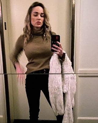 Caity Lotz Tits