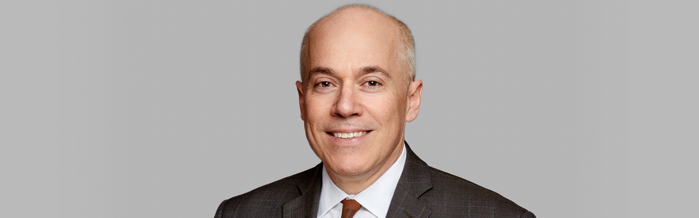Dr Ari Weitzner