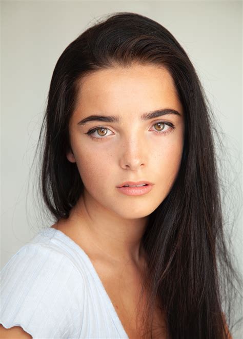 Jessica Reynolds Hot