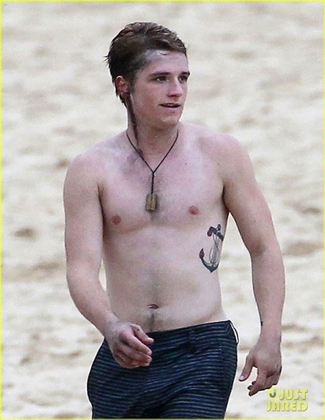 Josh Hutcherson Nude
