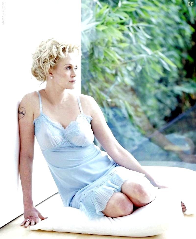 Melanie Griffith Nude