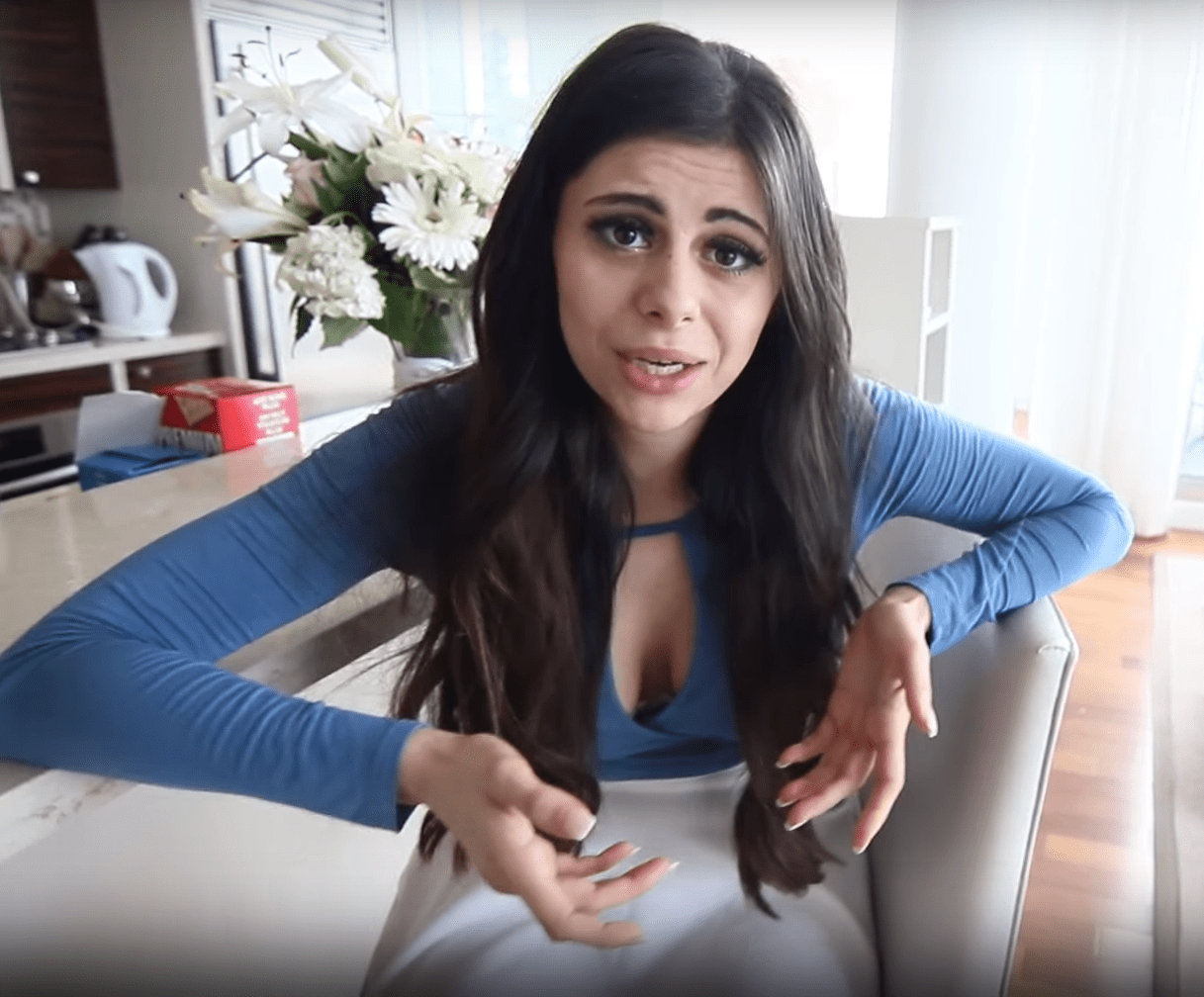 Nude Youtuber