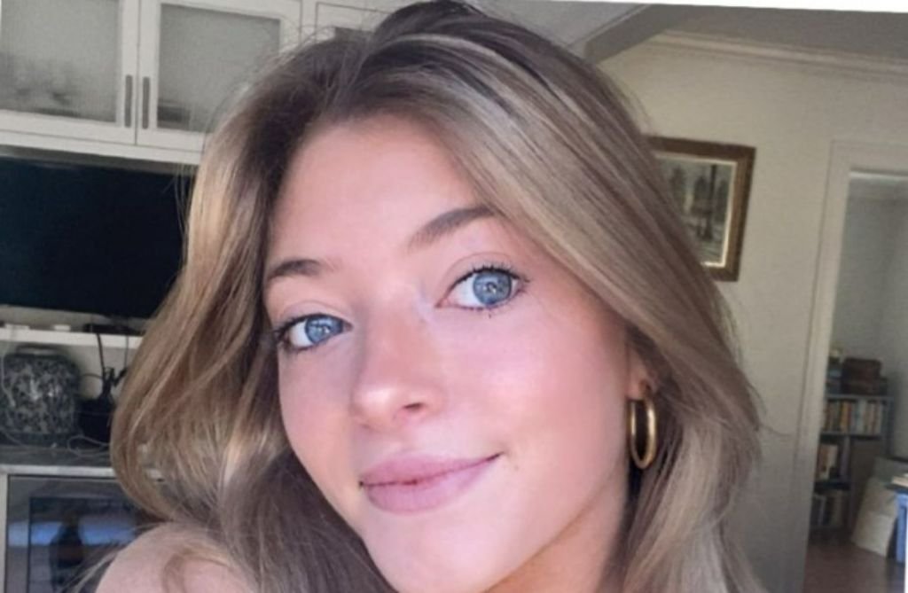 Riley Mae Lewis Bio Parents Boyfriend Age Net Worth Influencive News Riley Mae Lewis Bio Parents Boyfriend Age Net Worth Influencive News