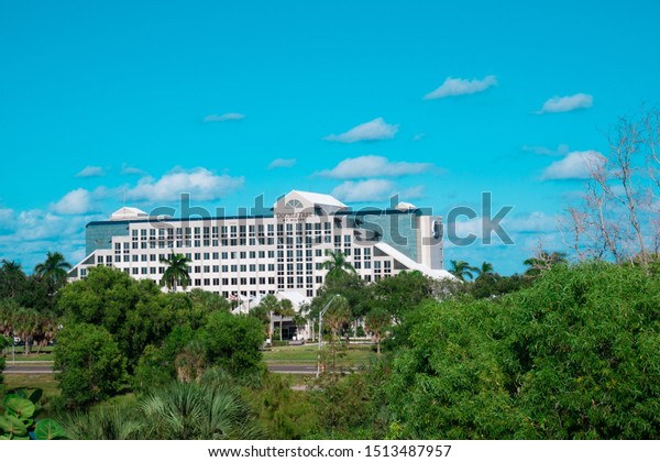 Super 8 Tx: Book Your Stay Now