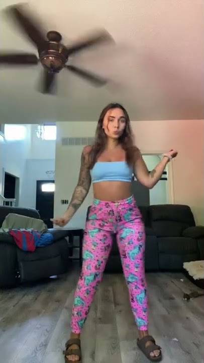 What's In Abby Berner Fanfix Leak? Safety Guide